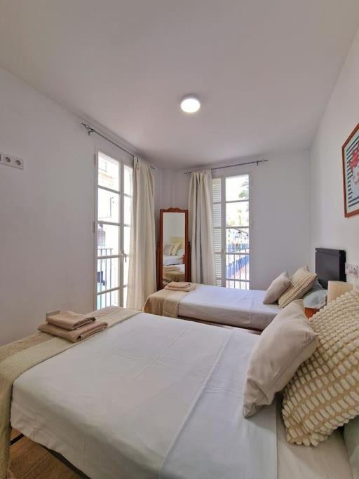 Encantador Duplex Para 6 A 1 Minuto De La Playa Benalmadena Luaran gambar