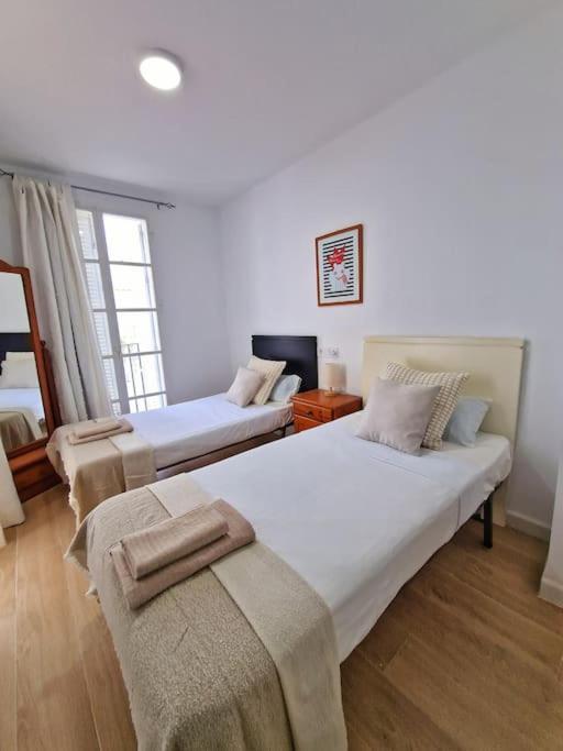 Encantador Duplex Para 6 A 1 Minuto De La Playa Benalmadena Luaran gambar