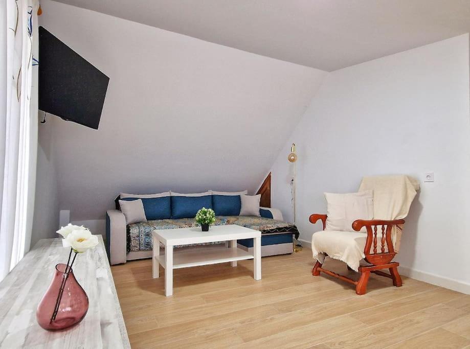 Encantador Duplex Para 6 A 1 Minuto De La Playa Benalmadena Luaran gambar