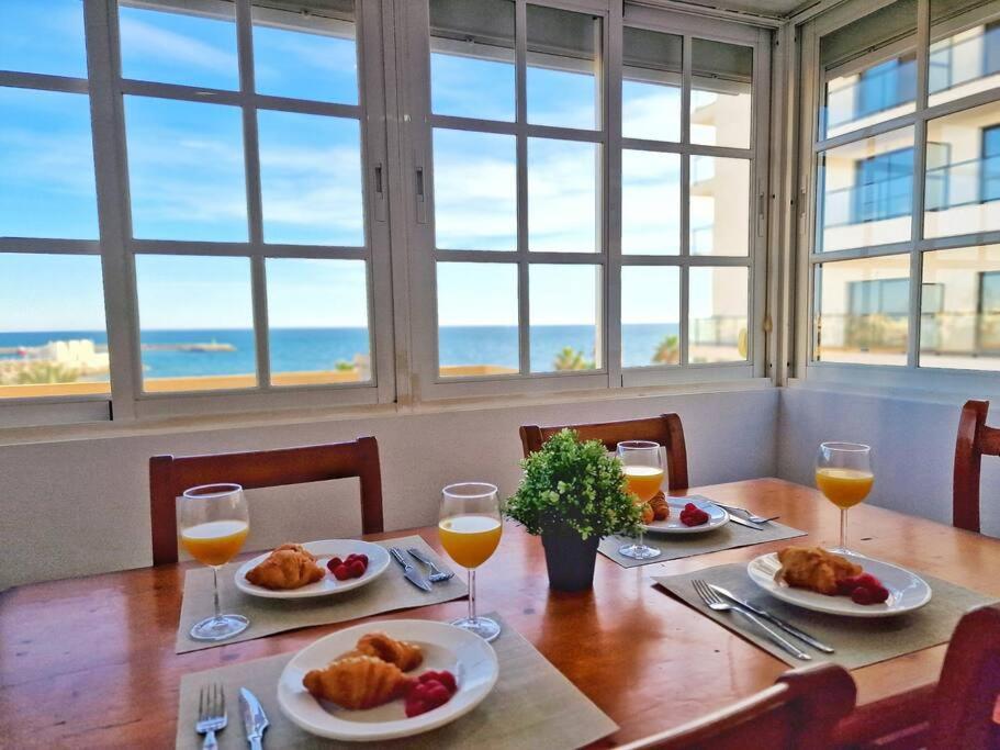 Encantador Duplex Para 6 A 1 Minuto De La Playa Benalmadena Luaran gambar